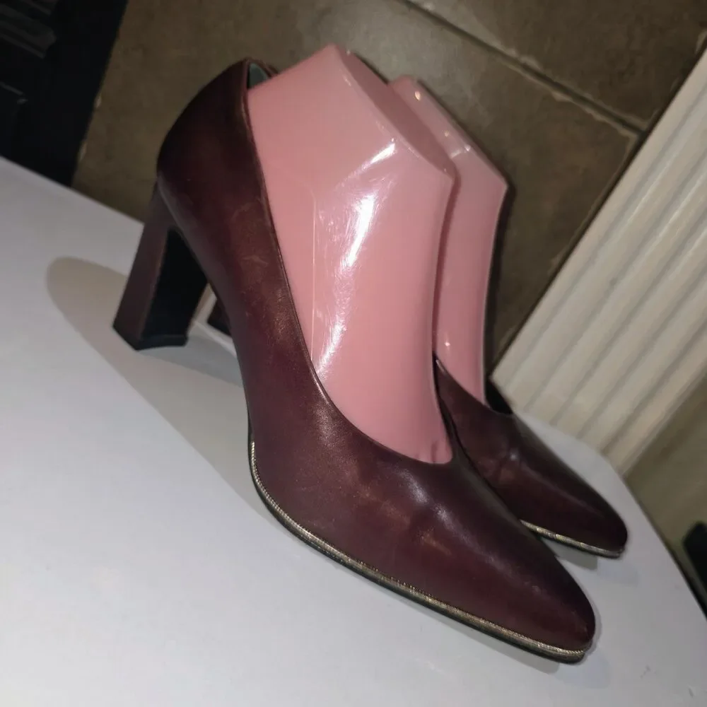 AMALFI ITALIAN Sz 9 Maroon Leather Vintage Distressed Slip On Pump Heels Italy